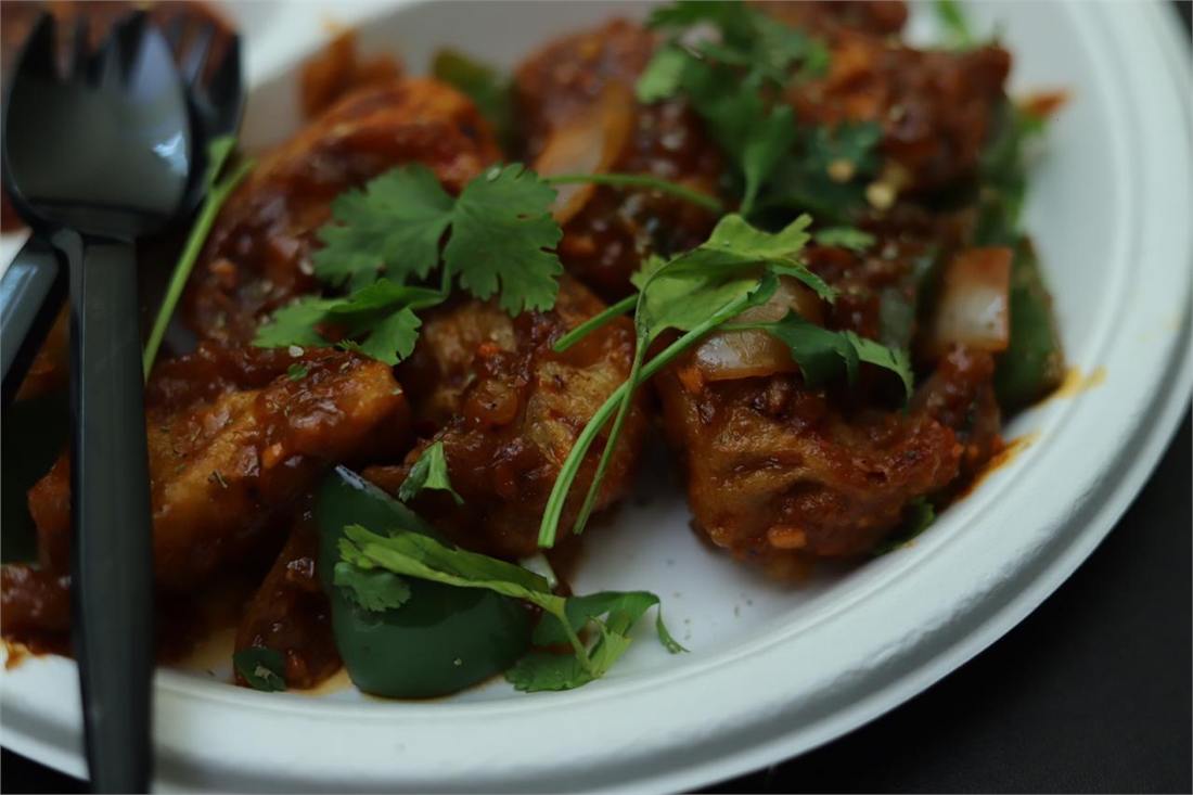 Butter Chicken Momo